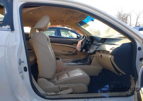 2010 Honda Accord 3.5 Ex-L z USA, uszkodzony, nr VIN 1HGCS2B81AA003508